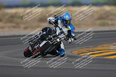 media/Sep-11-2022-SoCal Trackdays (Sun) [[81b7e951af]]/Turn 16 (945am)/